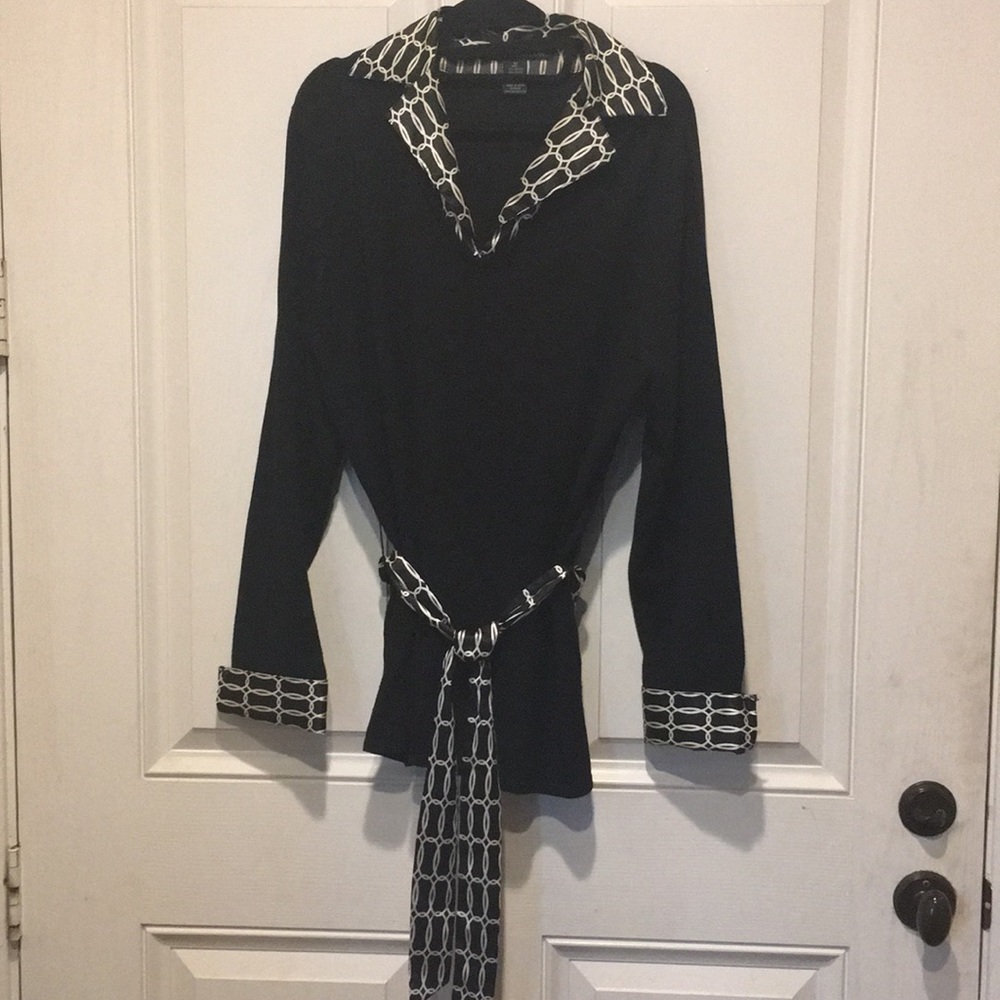 Women’s Black V-Neck Sweater